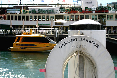 water taxi at darling harbour